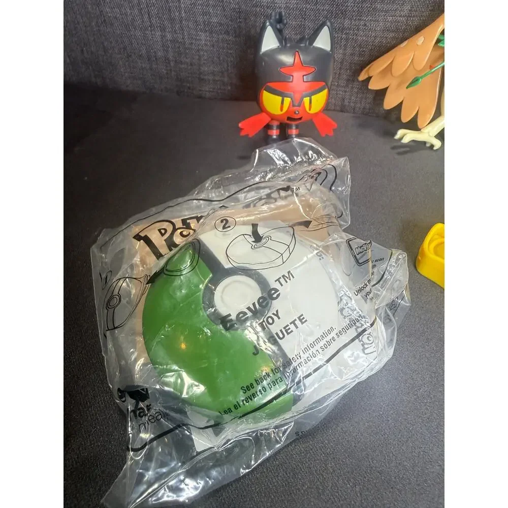 Tomy mixed pokemon